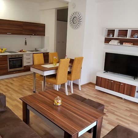 Sky Apartments ストルミツァ エクステリア 写真