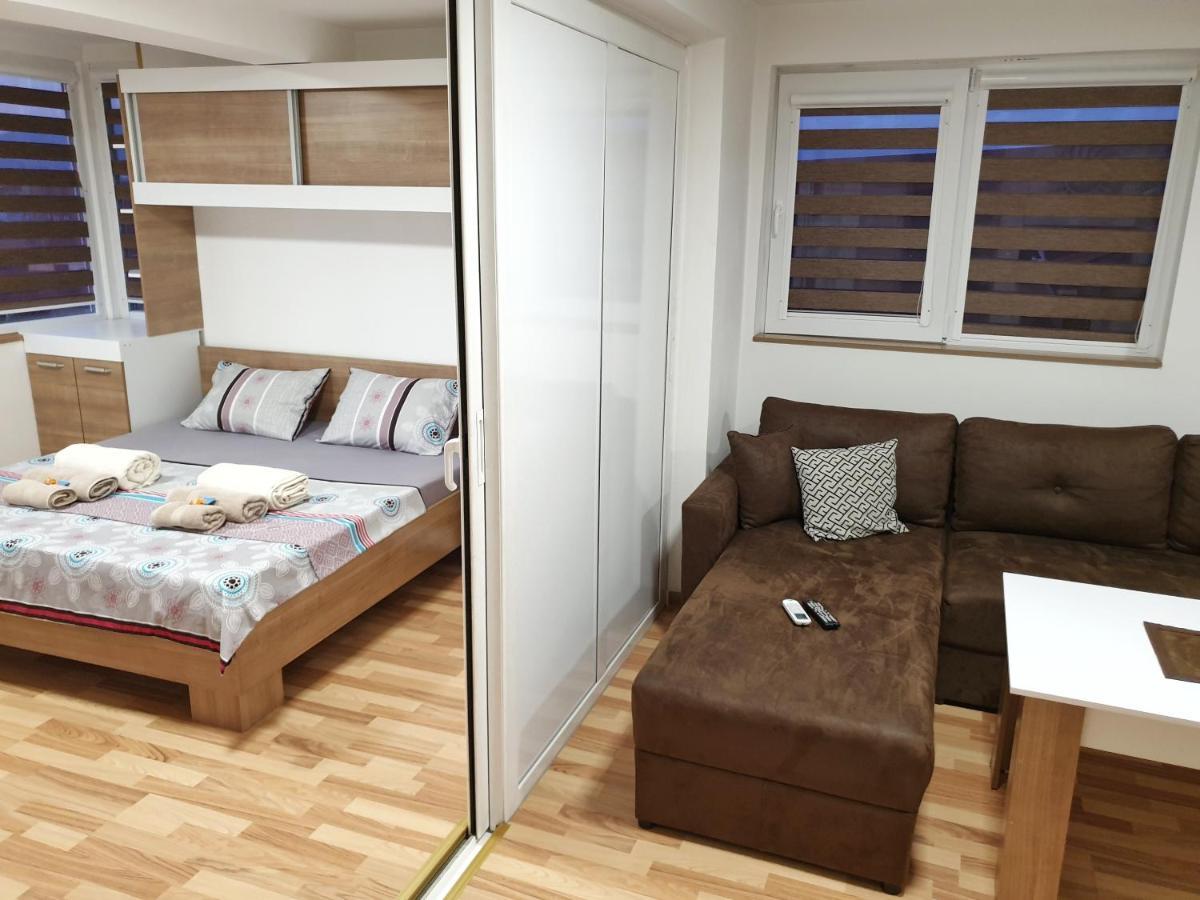Sky Apartments ストルミツァ エクステリア 写真